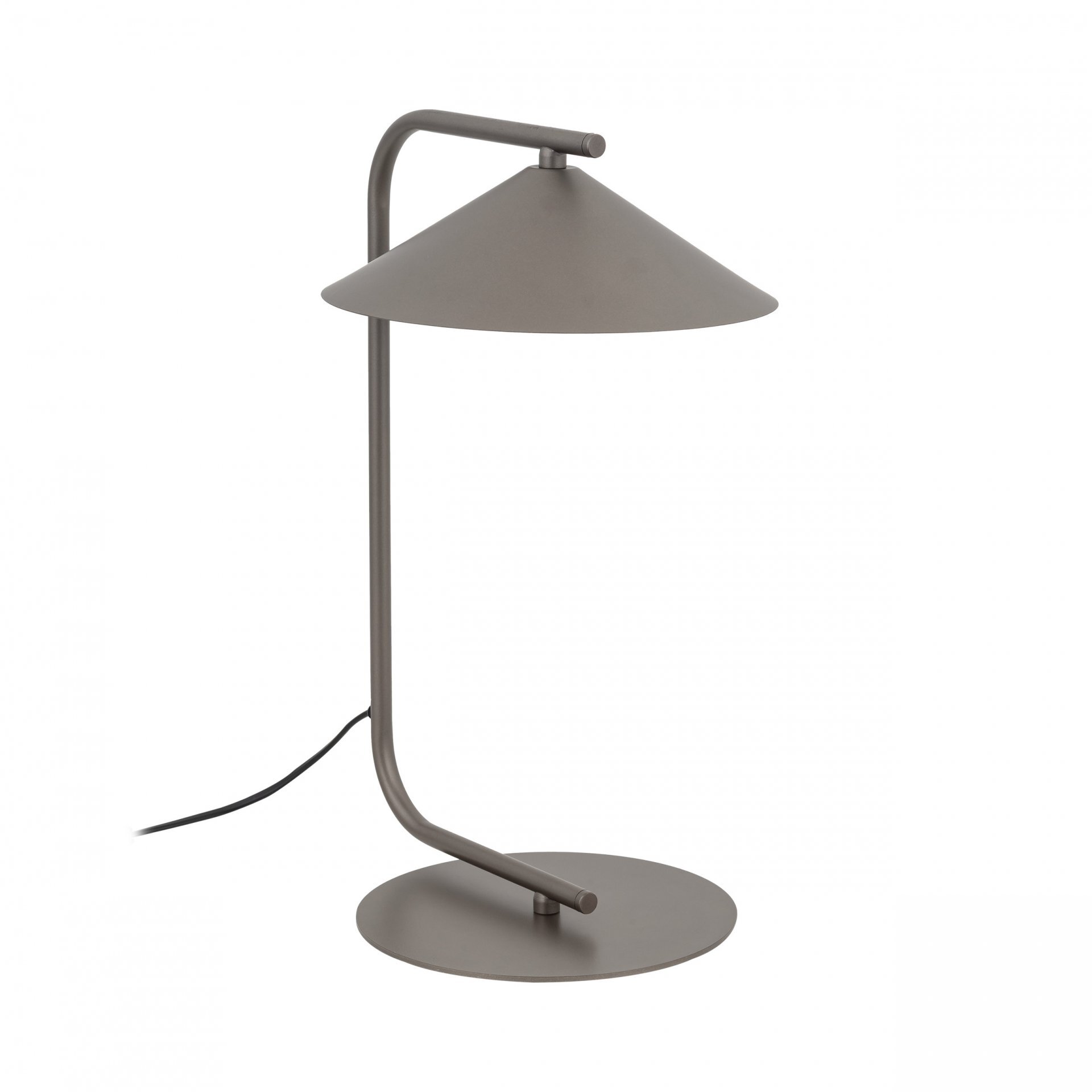 Brązowa lampa biurkowa o nowoczesnym designie z okrągłą podstawą i stożkowym kloszem. Posiada metalowy stelaż i przewód zasilający.
