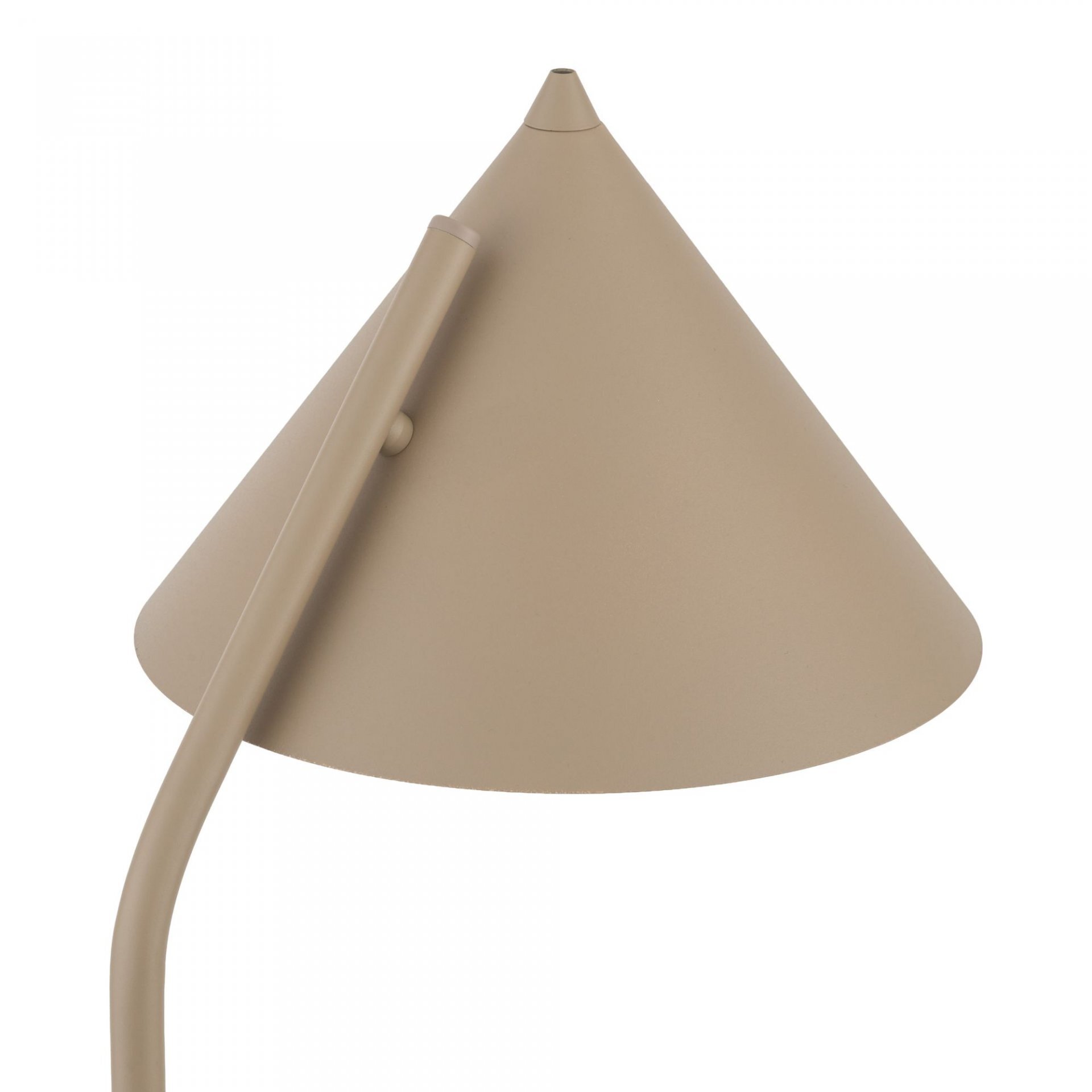 Beżowy klosz lampy podłogowej o stożkowym kształcie z widocznym fragmentem metalowego ramienia. Lampa posiada gładką powierzchnię i minimalistyczny design.
