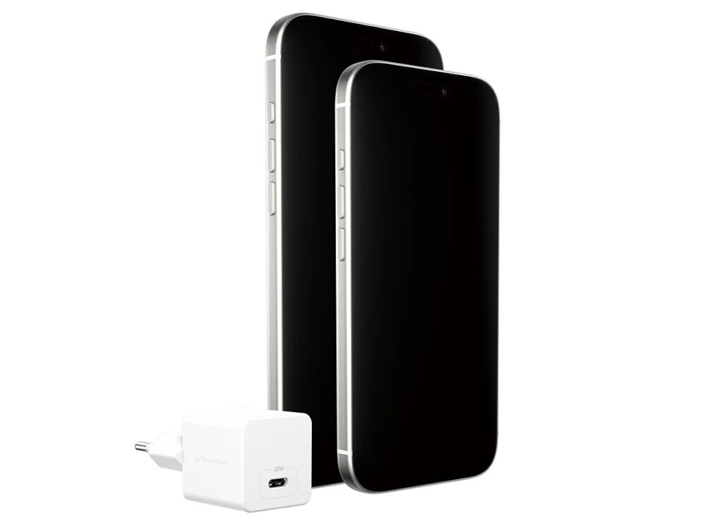Na obrazie widoczne są dwa smartfony o czarnych ekranach oraz biała ładowarka sieciowa z napisem \'PanzerGlass\' i portem USB-C.