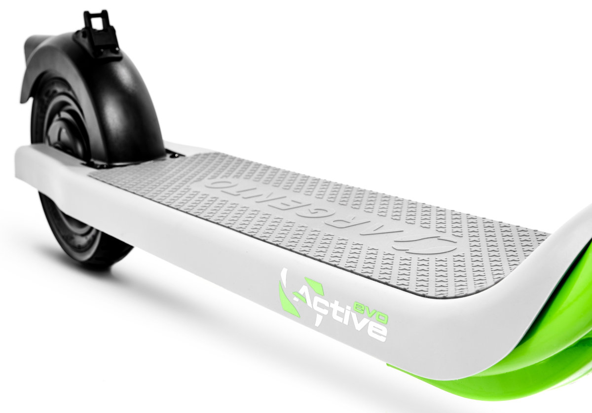 Obraz przedstawia fragment hulajnogi elektrycznej z czarno-zielono-szarym podestem. Na podeście widoczny jest tekst \'ARGENTO\' oraz logo \'Active EVO\'.