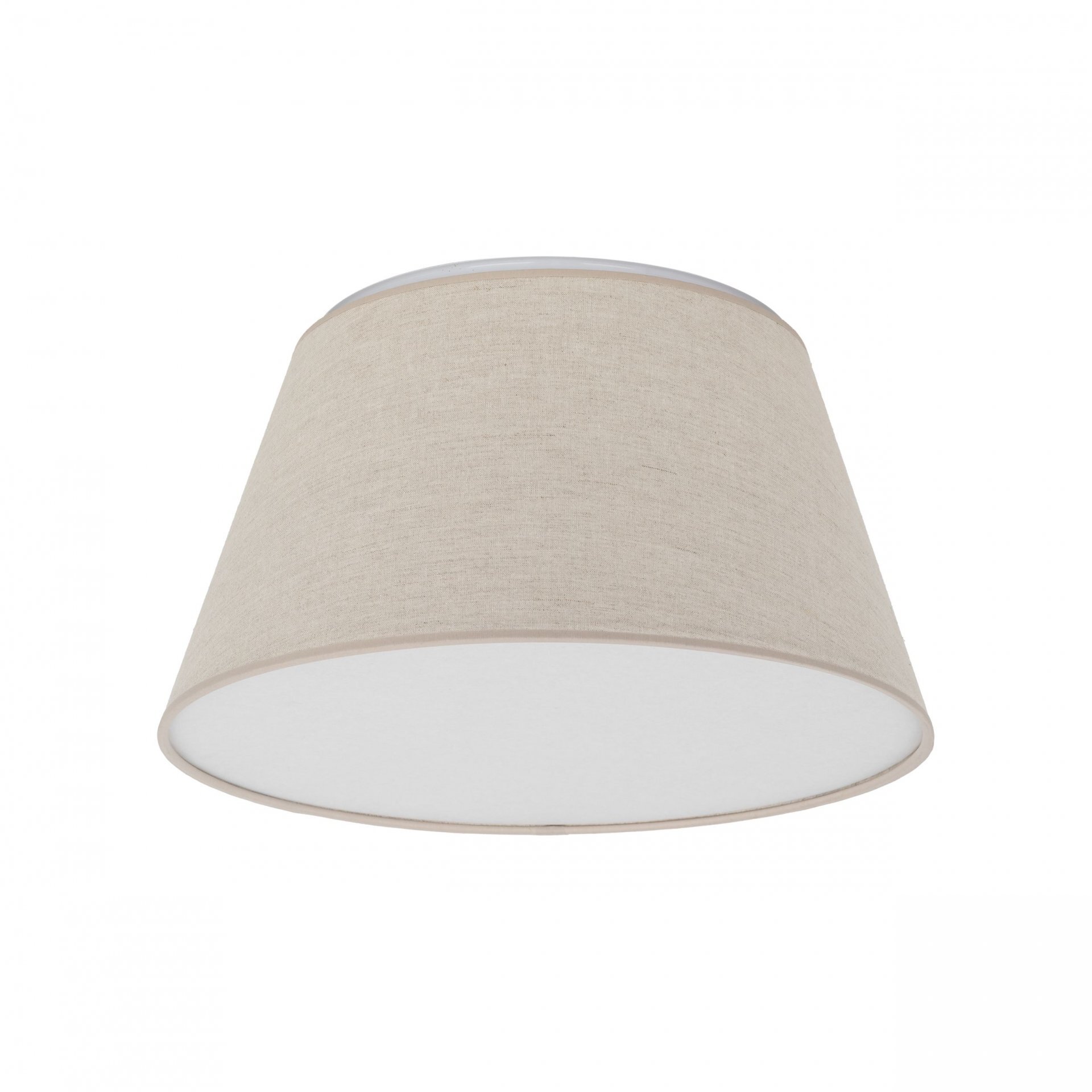 Lampa sufitowa o stożkowym kształcie, wykonana z beżowego materiału tekstylnego. Dolna część lampy jest biała.