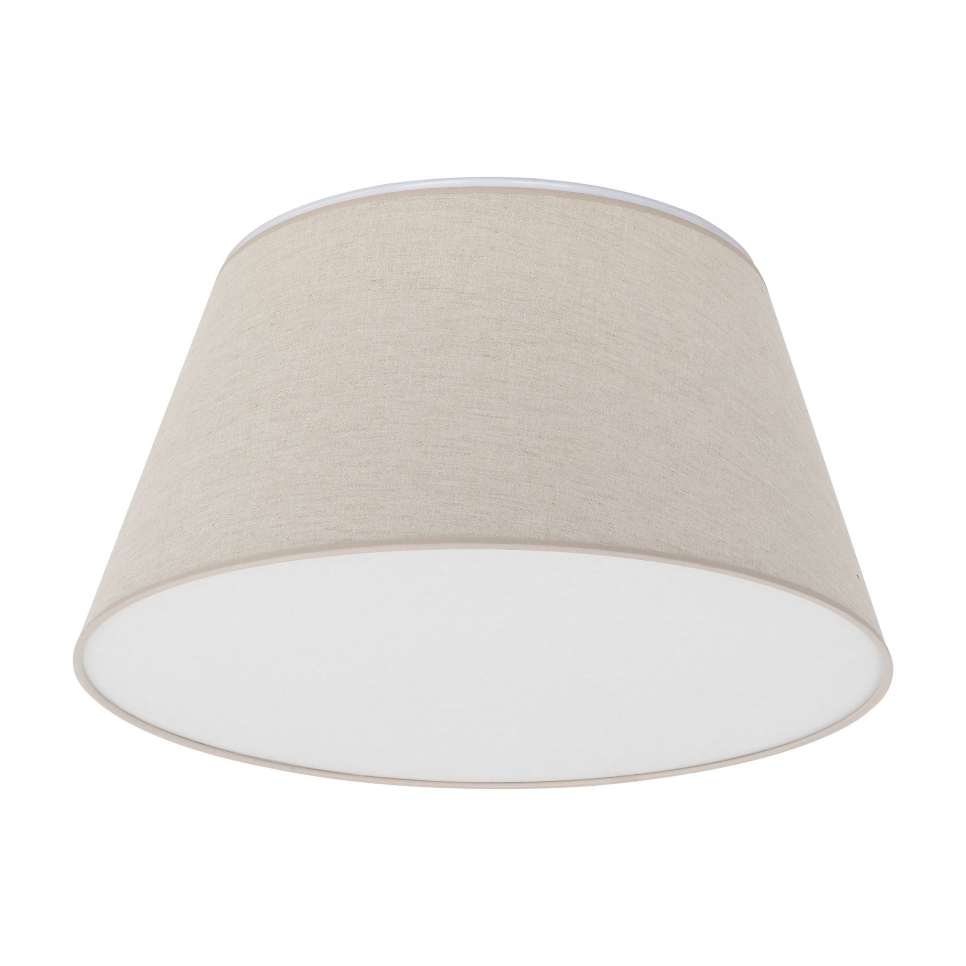 Lampa sufitowa z beżowo-białym, lnianym kloszem o nowoczesnym designie. Klosz ma kształt stożka z szeroką podstawą.