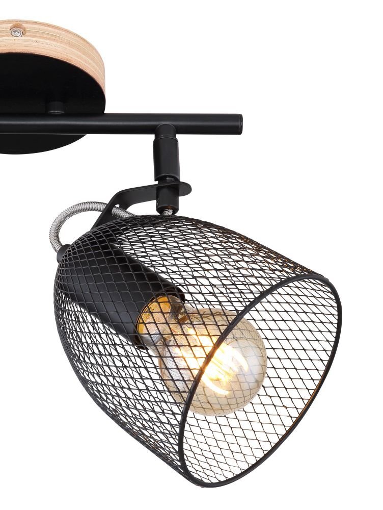 Lampa sufitowa z czarnym metalowym abażurem w kształcie siatki, z widoczną żarówką wewnątrz. Podstawa lampy wykonana z ciemnego drewna i czarnego metalu.