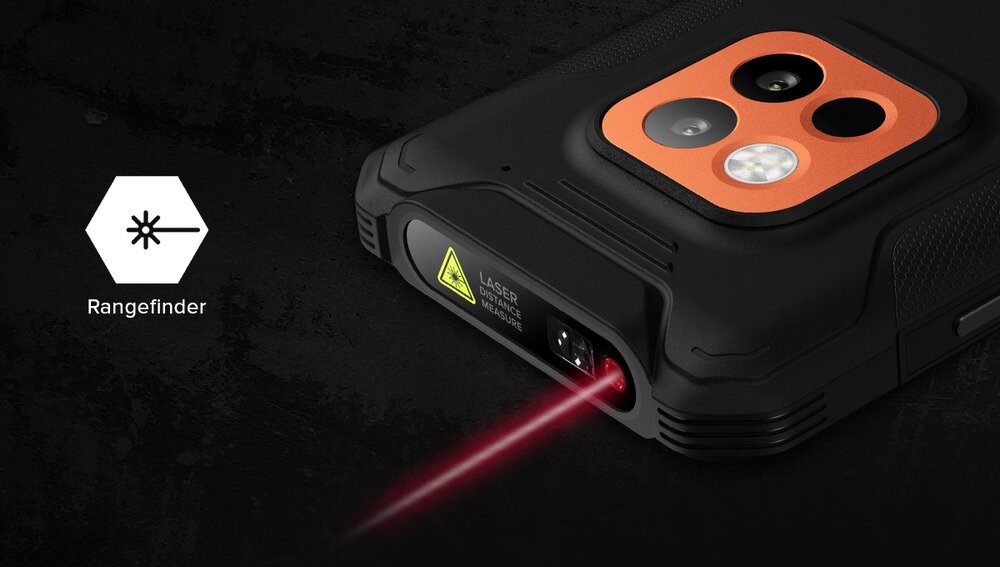 Obraz przedstawia tylną część smartfona z trzema obiektywami aparatu i pomarańczowym panelem. Obok znajduje się ikona z napisem \'Rangefinder\' oraz widoczny jest czerwony promień lasera wychodzący z urządzenia.
