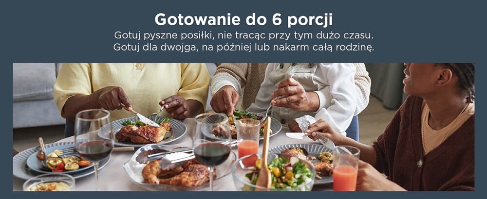 Na obrazie widoczne są osoby siedzące przy stole z talerzami pełnymi jedzenia. Tekst na górze obrazu brzmi: \'Gotowanie do 6 porcji. Gotuj pyszne posiłki, nie tracąc przy tym dużo czasu. Gotuj dla dwojga, na później lub nakarm całą rodzinę.\'