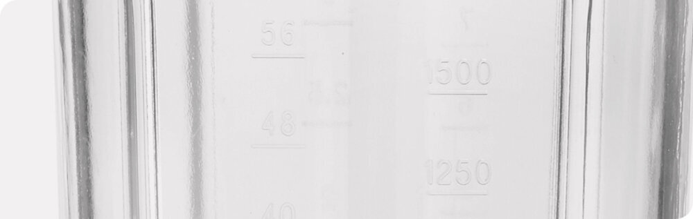 Fragment przezroczystego pojemnika z widoczną miarką z oznaczeniami 500 i 1250.
