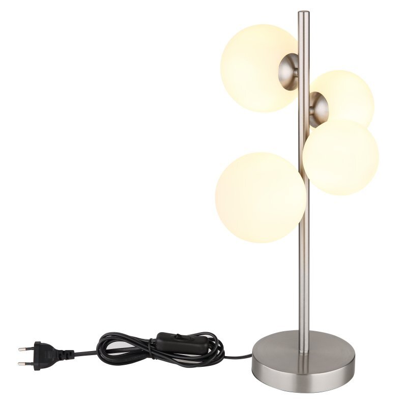 Lampa stołowa z czterema kulistymi kloszami z matowego szkła, zamontowanymi na metalowym stojaku w kolorze niklu. Do lampy dołączony jest czarny kabel z wtyczką i przełącznikiem.