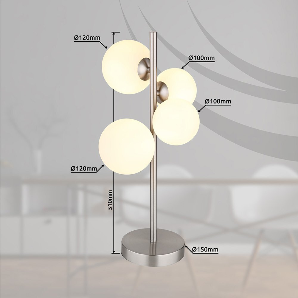 Lampa stołowa z czterema kulistymi kloszami o różnych średnicach (120mm i 100mm) na metalowej podstawie o średnicy 150mm i wysokości 510mm. Klosze są wykonane z opalowego szkła, a całość ma wykończenie w kolorze niklu matowego.