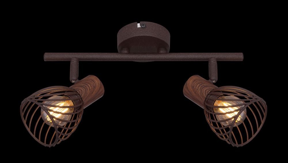 Lampa sufitowa z dwoma źródłami światła w metalowych kloszach o rdzawym kolorze, zamontowana na drewnianej belce. Klosze mają ażurową konstrukcję, przez którą widać żarówki.
