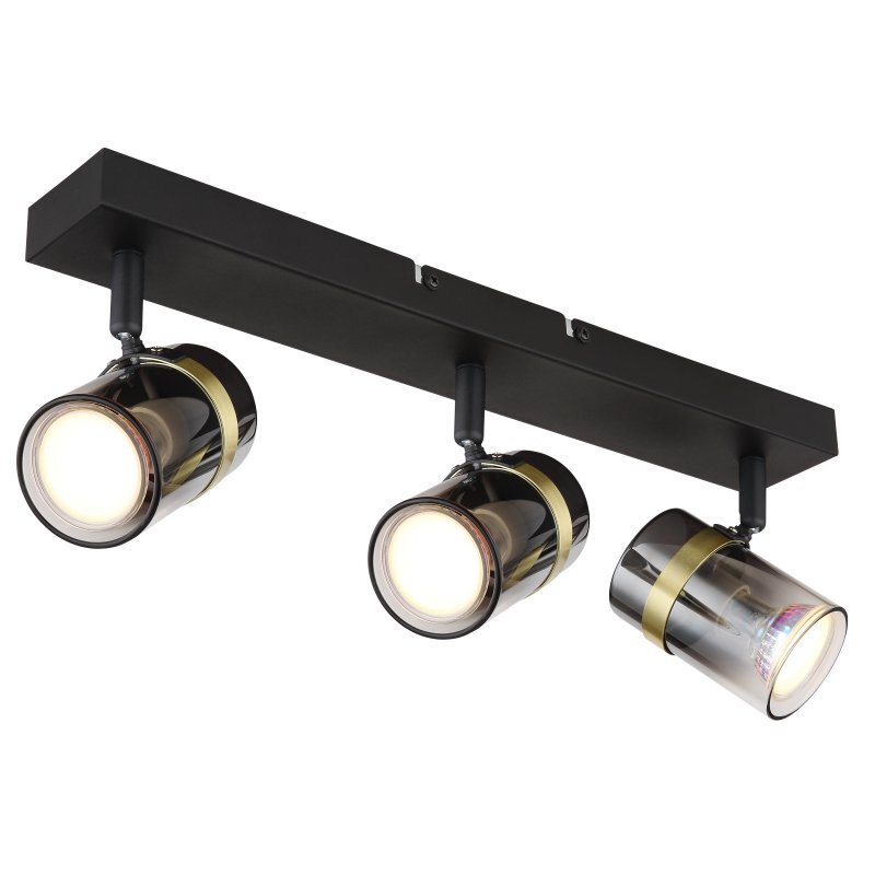 Lampa sufitowa z trzema reflektorami w czarnym matowym wykończeniu, z przydymionym szkłem i mosiężnymi akcentami. Reflektory są zamontowane na prostokątnej listwie.