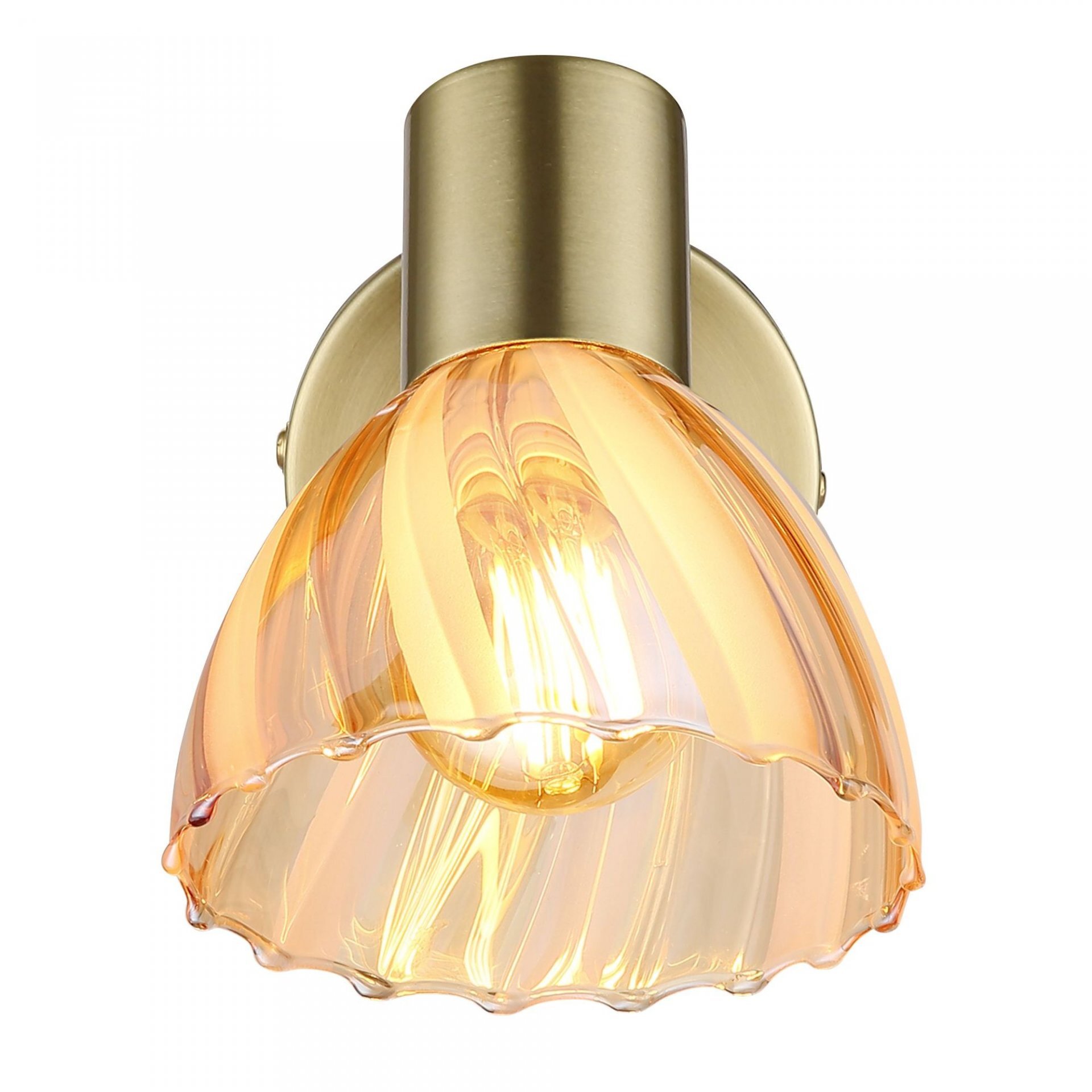 Lampa reflektorowa z metalowym uchwytem i szklanym kloszem w odcieniach bursztynu, emitująca ciepłe światło.