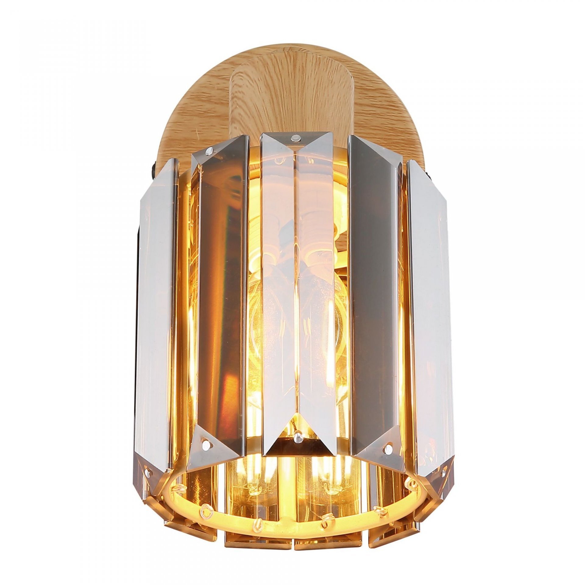 Lampa punktowa o nowoczesnym designie z drewnianą podstawą i metalowymi elementami w kolorze złotym i srebrnym. Światło żarówki jest widoczne przez przezroczyste panele.
