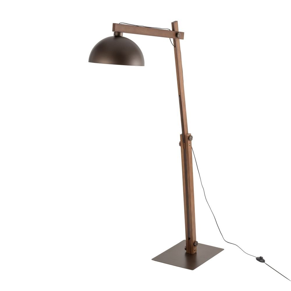 Lampa podłogowa o industrialnym designie z brązowym kloszem i regulowanym ramieniem, wykonana z materiału przypominającego drewno. Posiada prostokątną podstawę i przewód z włącznikiem nożnym.