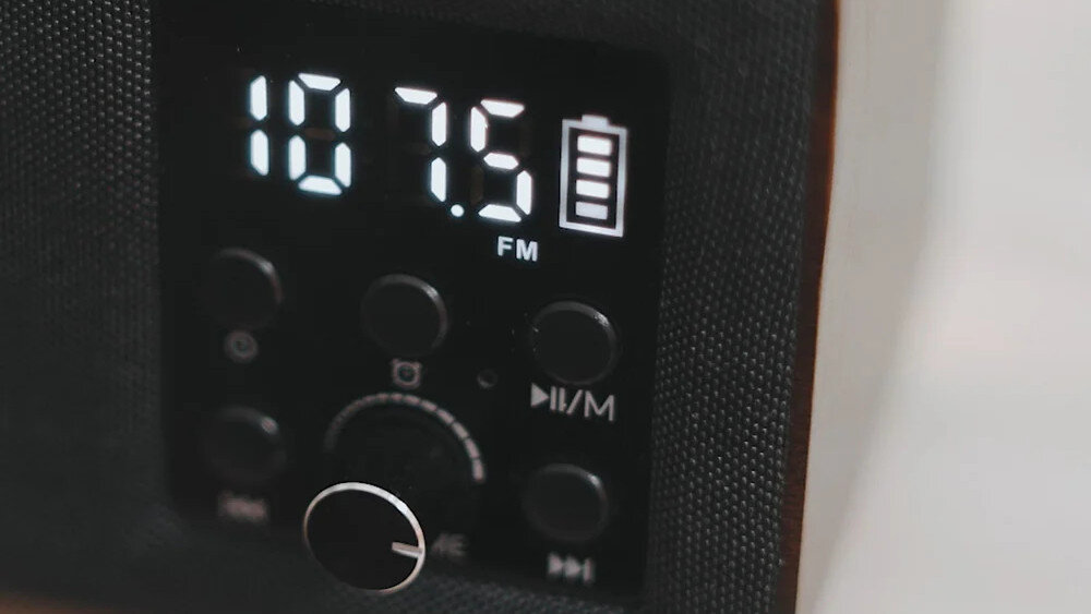 Radiobudzik MANTA RDI920  - odbieranie