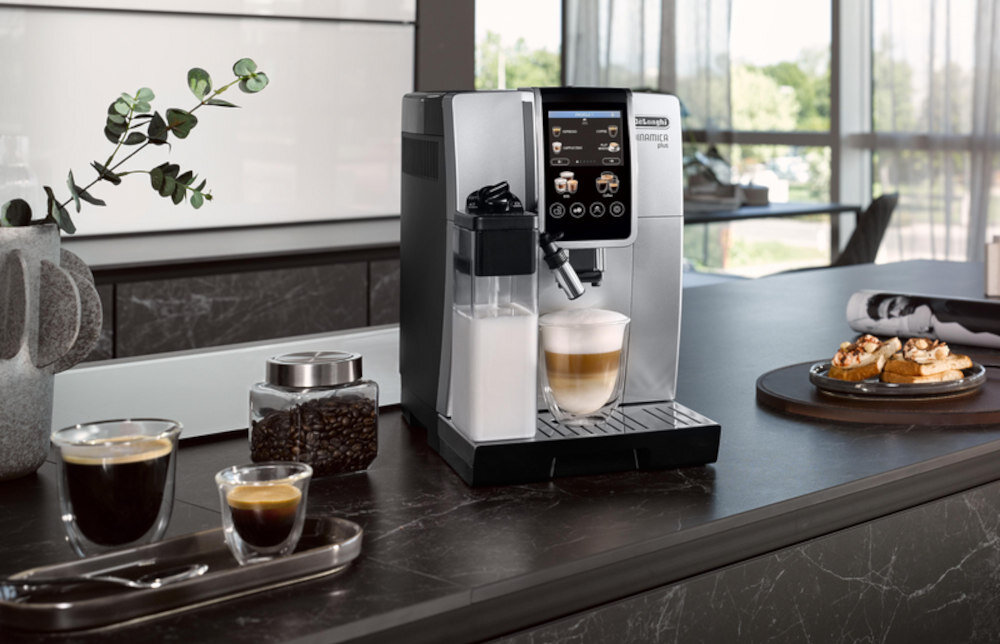 Ekspres DELONGHI Dinamica Plus ECAM 380.85.SB Łatwa konserwacja proces czyszczenia odkamienianie