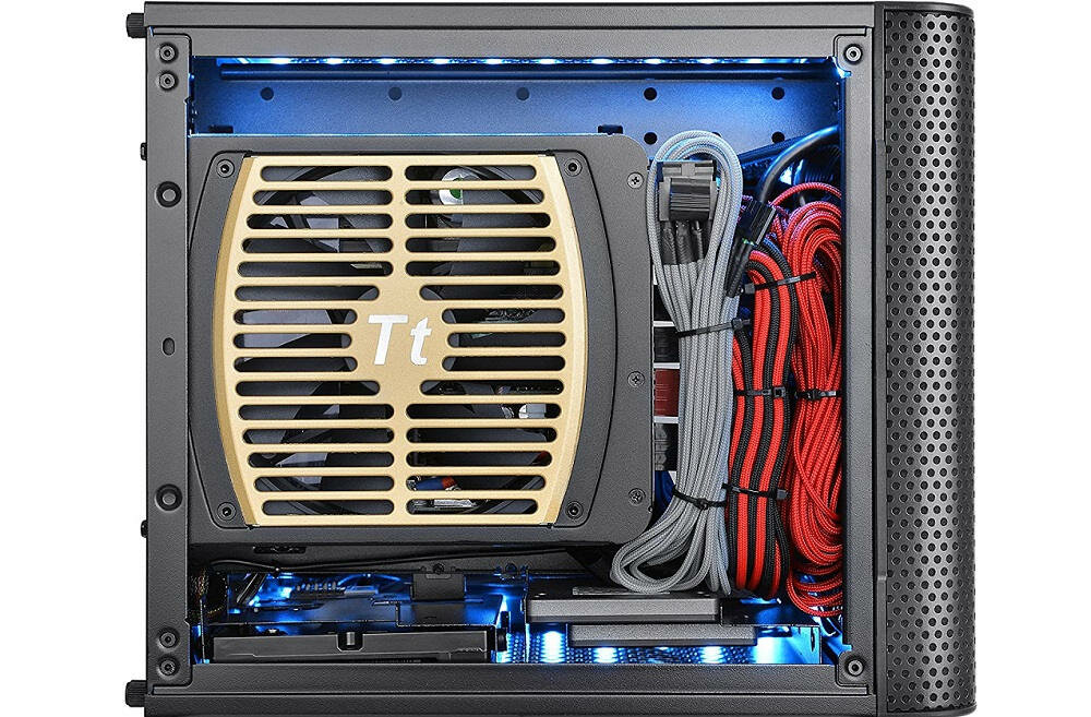 Obudowa THERMALTAKE Core V1 - Doskonala wentylacja