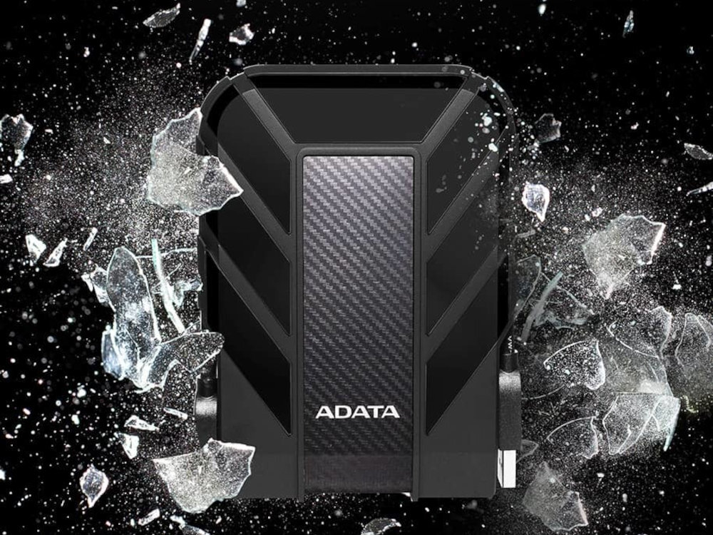 Dysk ADATA HD710 Pro w kolorze czarnym na ciemnym tle