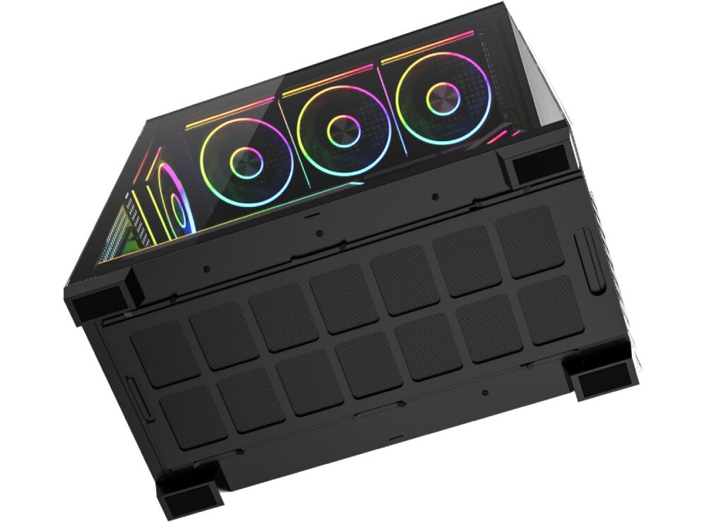 Obudowa komputerowa w kolorze czarnym z przezroczystym panelem, przez który widać trzy wentylatory z podświetleniem ARGB. Na spodzie obudowy znajdują się kratki wentylacyjne.