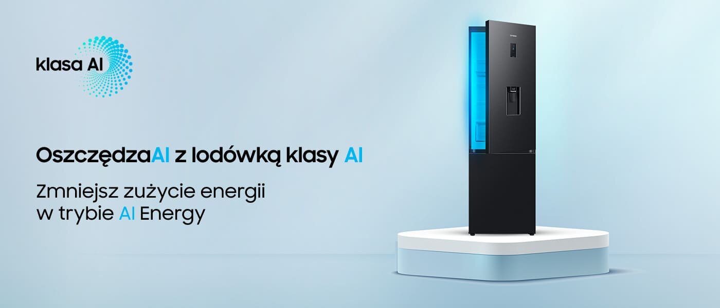 Na obrazie widoczna jest czarna lodówka na białym podeście. Obok znajduje się tekst: \'klasa AI Oszczędzaj AI z lodówką klasy AI Zmniejsz zużycie energii w trybie AI Energy\'.