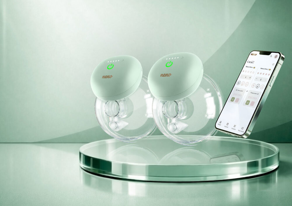 Na obrazie znajdują się dwa urządzenia z logo \'neno\' umieszczone na przezroczystej podstawie oraz smartfon z aplikacją wyświetlającą interfejs użytkownika. Tło jest w odcieniach zieleni.