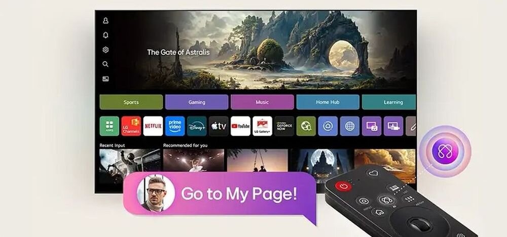 Telewizor wyświetla interfejs z aplikacjami takimi jak Netflix, Prime Video i Disney+. Na ekranie widoczny jest napis \'The Gate of Astralis\' oraz komunikat \'Go to My Page!\' z wizerunkiem osoby.