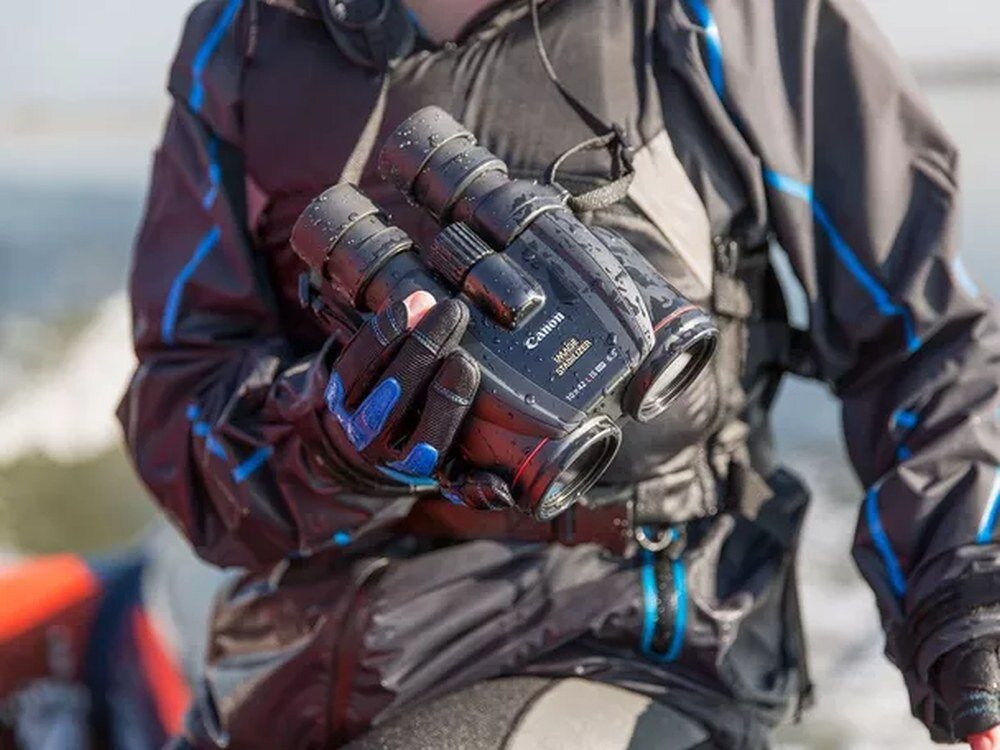 Lornetka CANON 10x42L IS WP optyka serii L i wysoka jakość obrazu