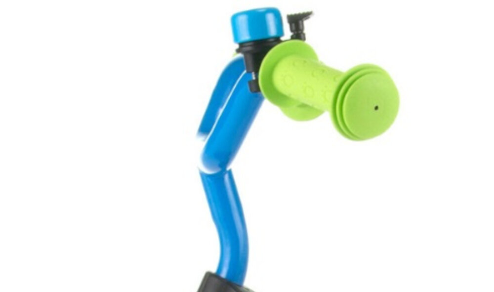 Rowerek biegowy MILLY MALLY Dragon multikolor regulowana kierownica standardowe uchwyty zabezpieczają ręce przed ześlizgnięciem się na boki ogranicznik skrętu kierownicy