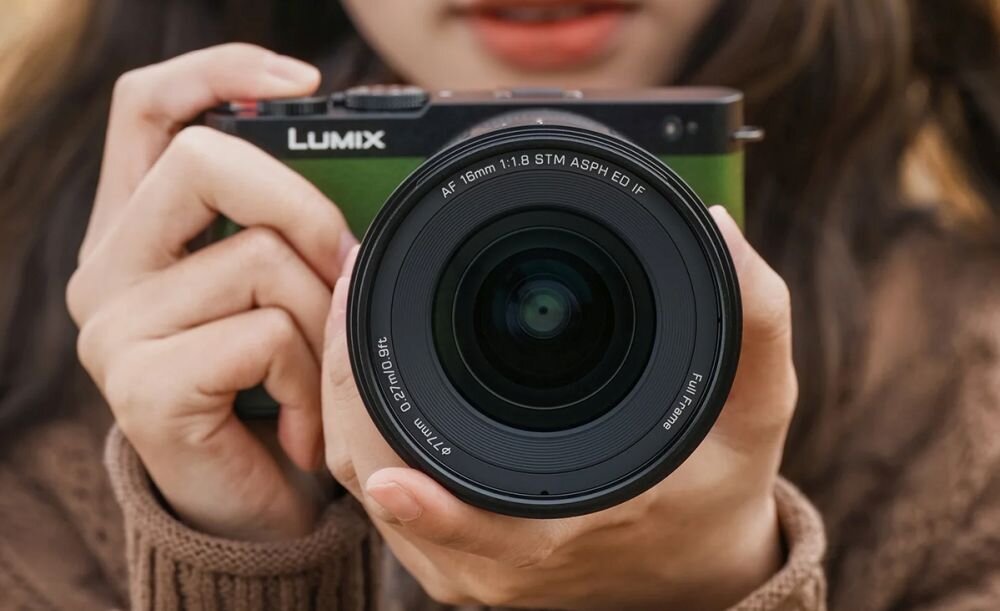 VILTROX AF 16 mm F1.8 L-Mount uszczelniona konstrukcja USB-C kompatybilność Leica Panasonic Sigma