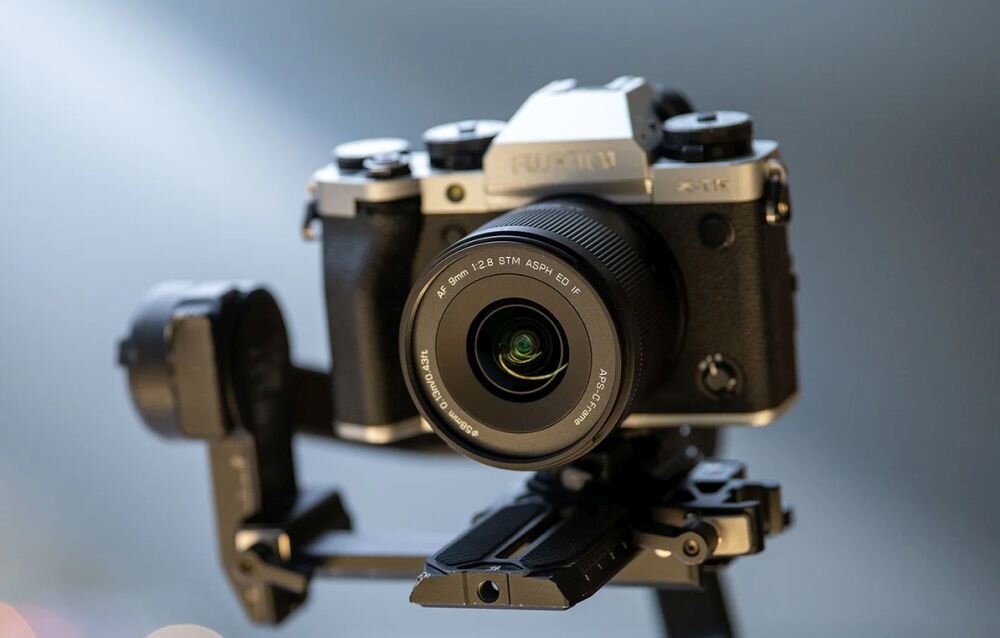 VILTROX AF 9 mm f-2.8 EVO minimalne oddychanie ostrości focus breathing filmowanie vlog