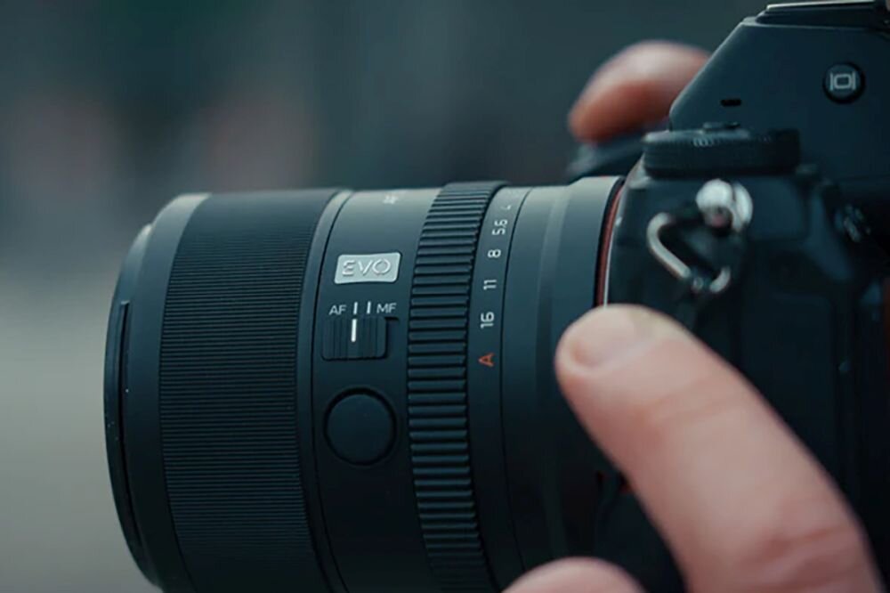 VILTROX AF 55 mm f-1.8 EVO minimalna odległość ostrzenia 0,43 m zbliżenia i detale