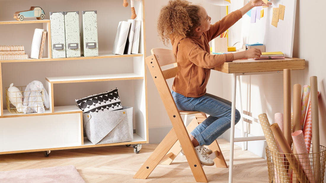 Krzesełko do karmienia KINDERKRAFT Enock + poduszka Szaro-brązowy 5-stopniowa regulacja siedziska