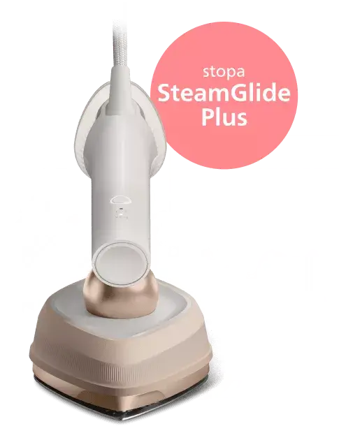 Na obrazie widoczna jest parownica do ubrań w kolorze beżowym z napisem \'stopa SteamGlide Plus\' na różowym tle.