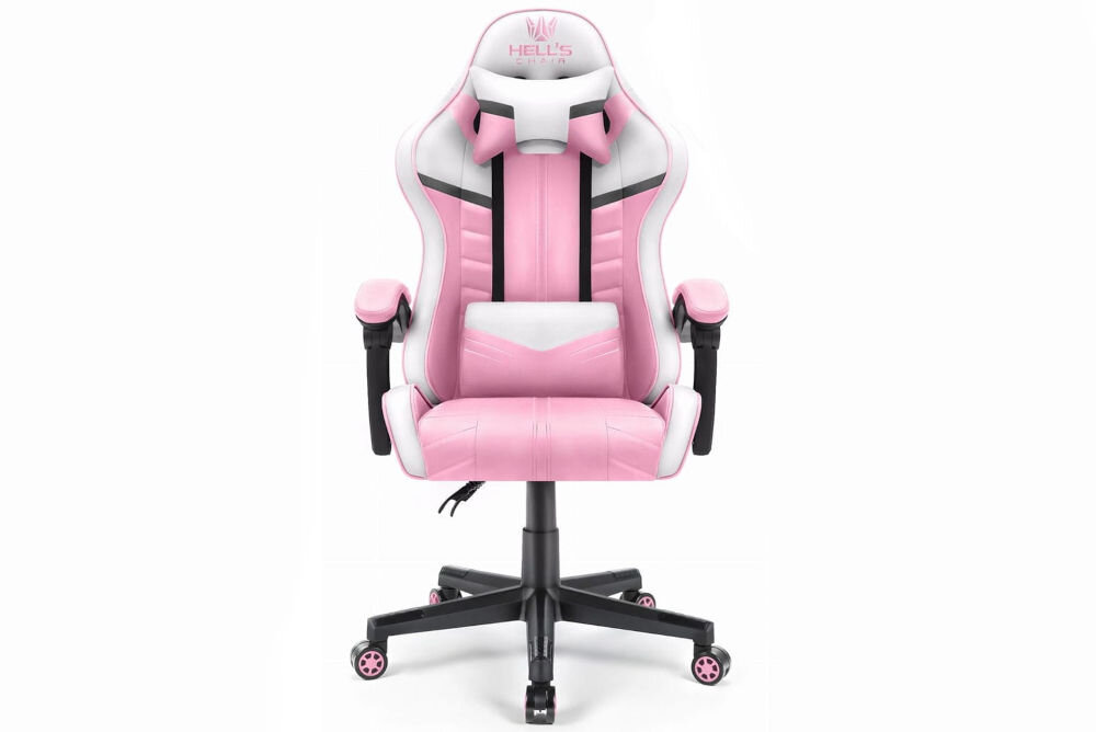 Fotel gamingowy w kolorach różowym, białym i szarym z logo \'HELL\'S CHAIR\' na zagłówku. Posiada podłokietniki, poduszkę lędźwiową i pięcioramienną podstawę z kółkami.