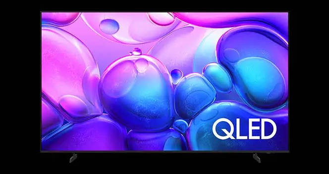 Telewizor Samsung Q6F, a w nim abstrakcyjne, niebieskie wypełnienie ekranu.