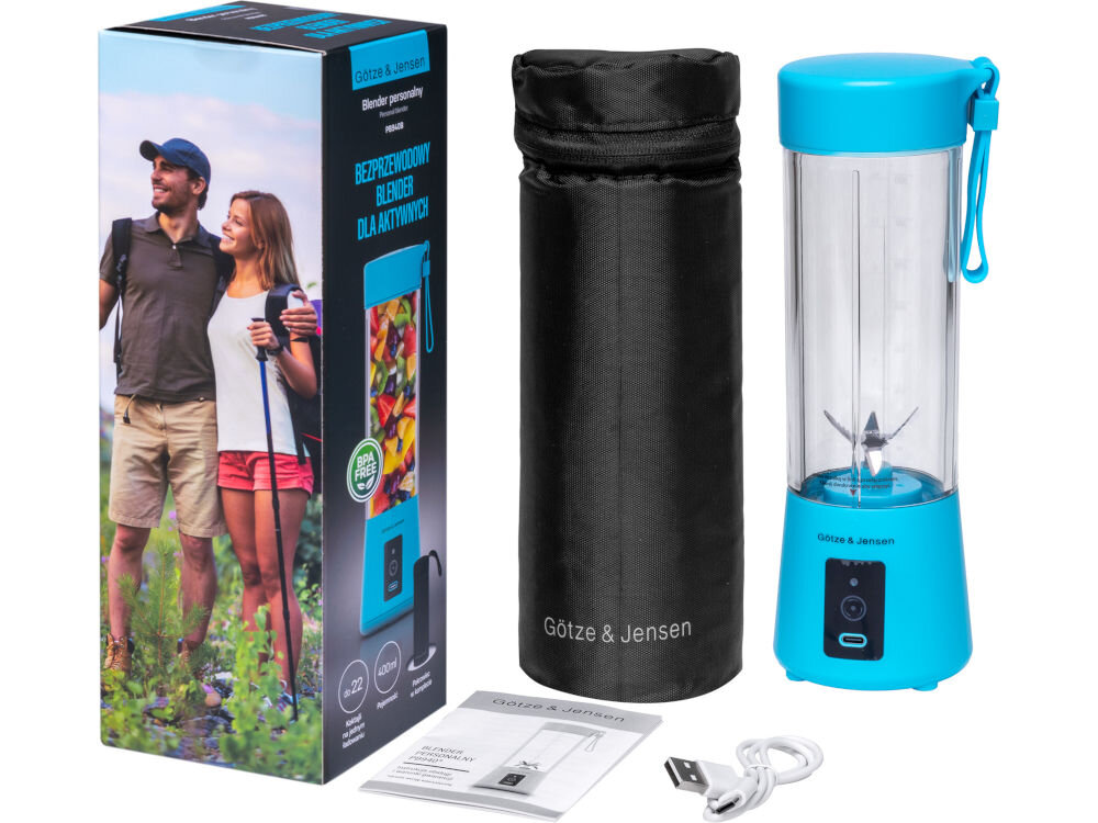 Na obrazie znajduje się niebieski blender bezprzewodowy Götze & Jensen z pokrowcem oraz pudełkiem z napisem \'BEZPRZEWODOWY BLENDER DLA AKTYWNYCH\'. Obok leży kabel USB i instrukcja obsługi.