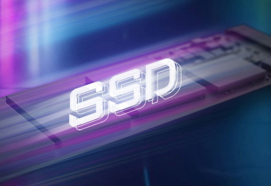 Laptop GIGABYTE Aorus Master 16 - Jasne światło oświetlające logo SSD symbolizujące zaawansowaną technologię.    