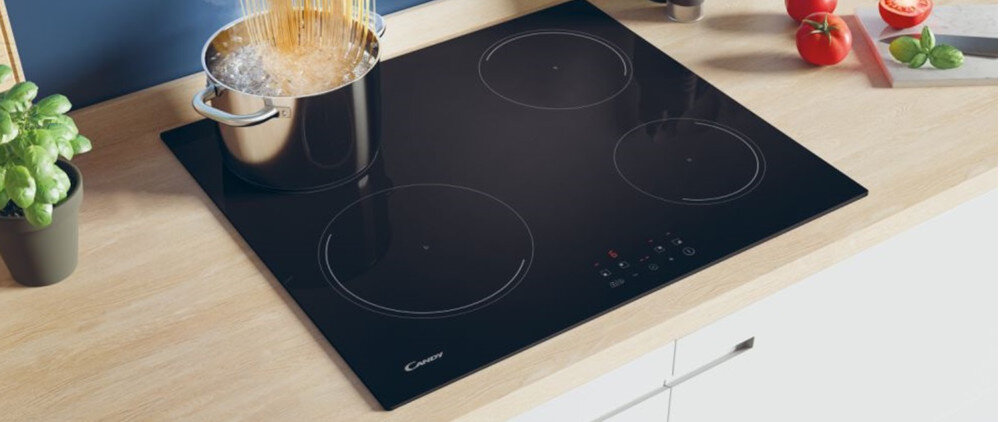 Płyta indukcyjna CANDY CI642CBB/1 booster szybkie gotowanie