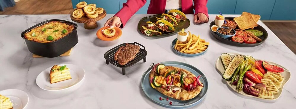 Air Fryer Frytkownica beztłuszczowa PHILIPS Ovi NA341-10 7.2l z okienkiem podglądu różne posiłki na blacie kuchennym, technologia RapidAir, chrupiące na zewnątrz i delikatne w środku