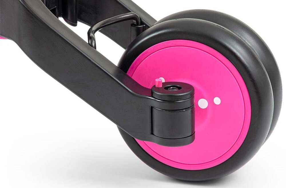 Rowerek biegowy MILLY MALLY Optimus Plus 4w1 Różowo-czarny opony z piankowym wypelnieniem plynna stabilna jazda lekkie odporne na przebicia kola rozmiar 21 cm na przodzie 15 cm na tyle