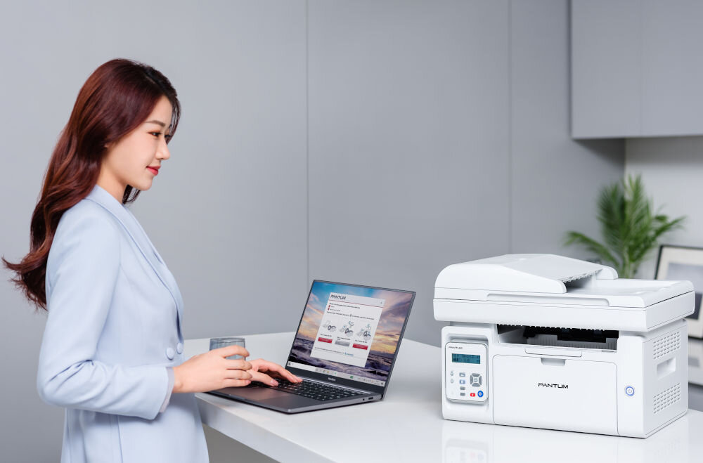 Urządzenie wielofunkcyjne PANTUM M6559NW Wi-Fi drukowanie z prędkością do 22 stron A4 na minutę maksymalny nakład miesięczny do 20000 stron funkcji wydruk pierwszej strony w ok. 7,8 sekundy