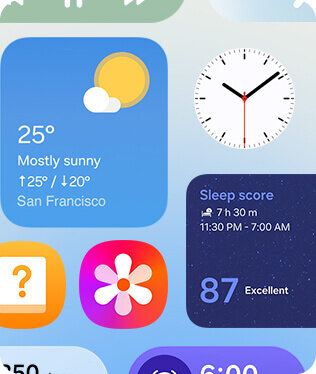 Ekran smartfona z widżetami: pogoda z temperaturą 25°C i opisem \'Mostly sunny\' dla San Francisco, zegar analogowy oraz wynik snu \'87 Excellent\'.