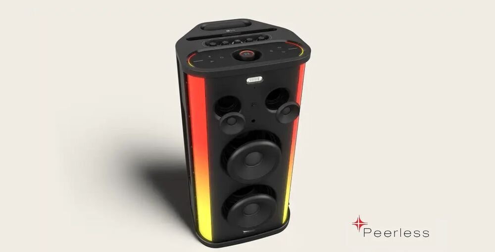 LG STAGE 501 Karaoke przetworniki Peerless dwa głośniki 5,25 cala i dwa 2,5 cala, urządzenie na szarym tle