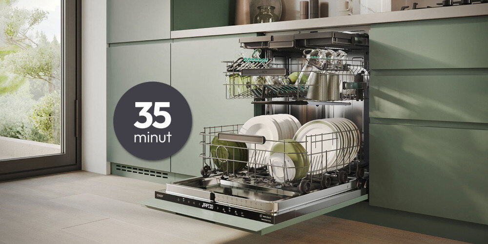 Otwarta zmywarka w zabudowie kuchennej z widocznymi naczyniami w środku. Na obrazie znajduje się okrągły symbol z napisem \'35 minut\'.