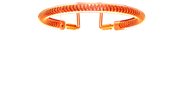 Obraz przedstawia podświetlony na pomarańczowo element grzewczy w kształcie pierścienia. Element ma spiralną strukturę i jest częścią urządzenia kuchennego.