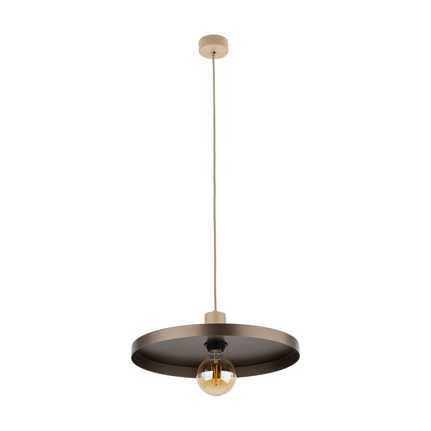 Na obrazie widoczna jest nowoczesna lampa wisząca z metalowym kloszem w kolorze beżowo-brązowym. Lampa posiada pojedynczą żarówkę i jest zawieszona na długim przewodzie.