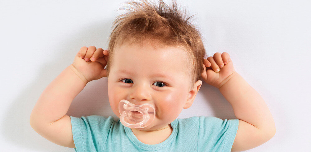 Smoczek CHICCO do uspokajania PhysioForma budowa swoboda