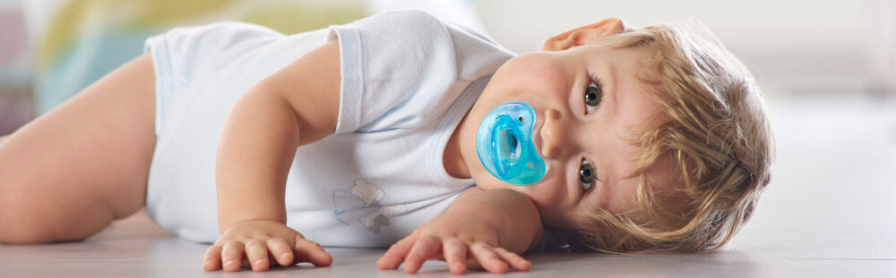 Smoczek CHICCO do uspokajania PhysioForma smoczek banner wygląd ogólny
