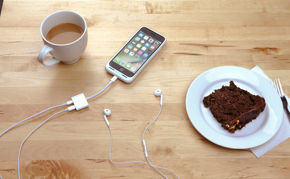 Adapter Lightning - 2 x Lightning Belkin RockStar F8J198BTWHT kompatybilnosc apple dopasowanie koncówki