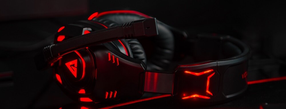 Słuchawki Modecom MC-832 Ghost - ciekawy i nowoczesny design podświetlenie LED
