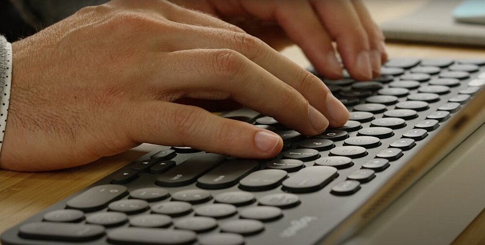 Klawiatura LOGITECH K780 solidna